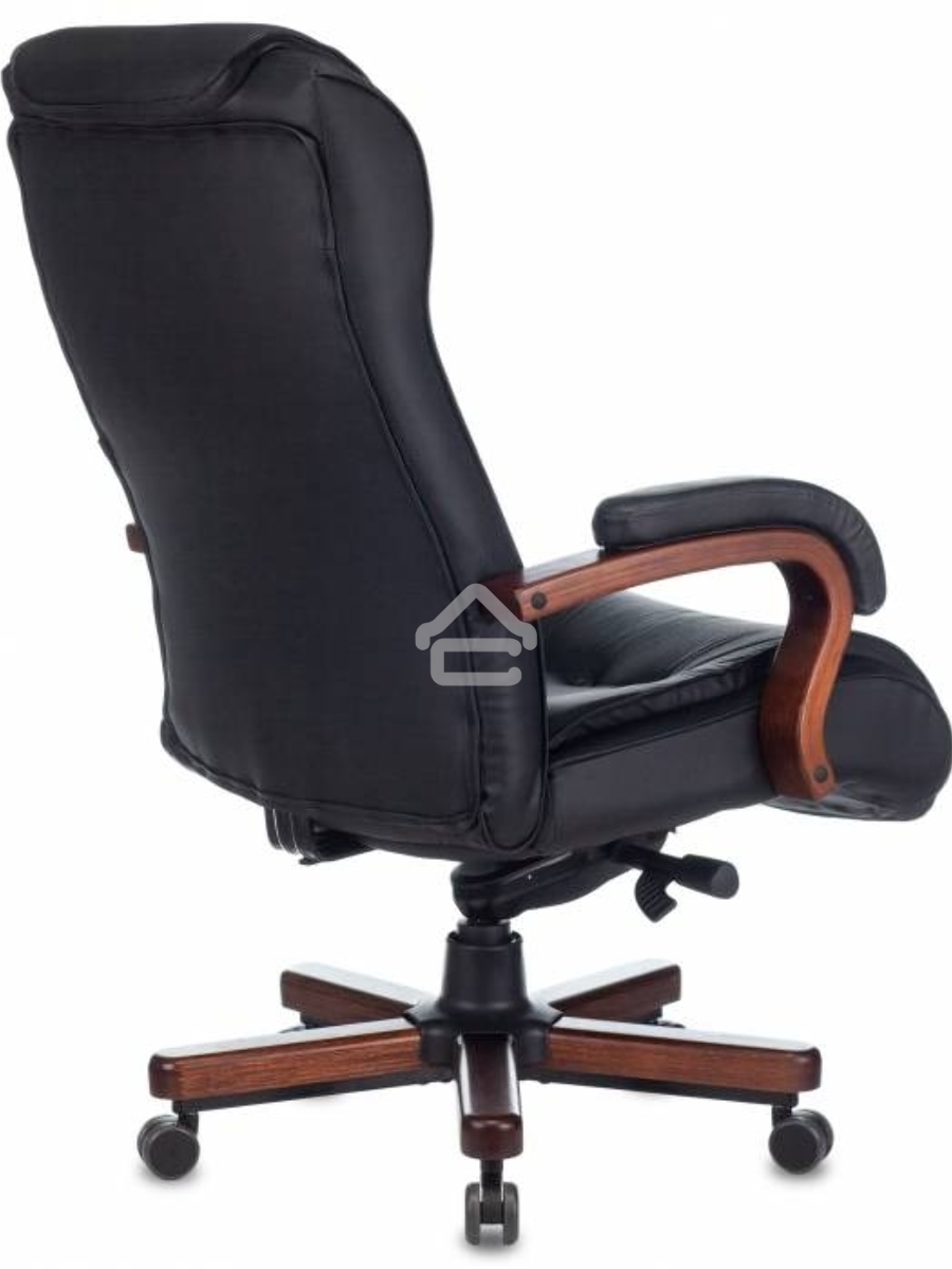 Кресло руководителя Бюрократ T-9926WALNUT черный, кожа, крестовина металл/дерево