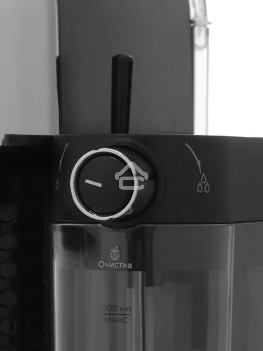 Кофеварка рожковая LEX LXCM 3503-1 черный, молотый 0.7 л, 1500 Вт, 15 Бар