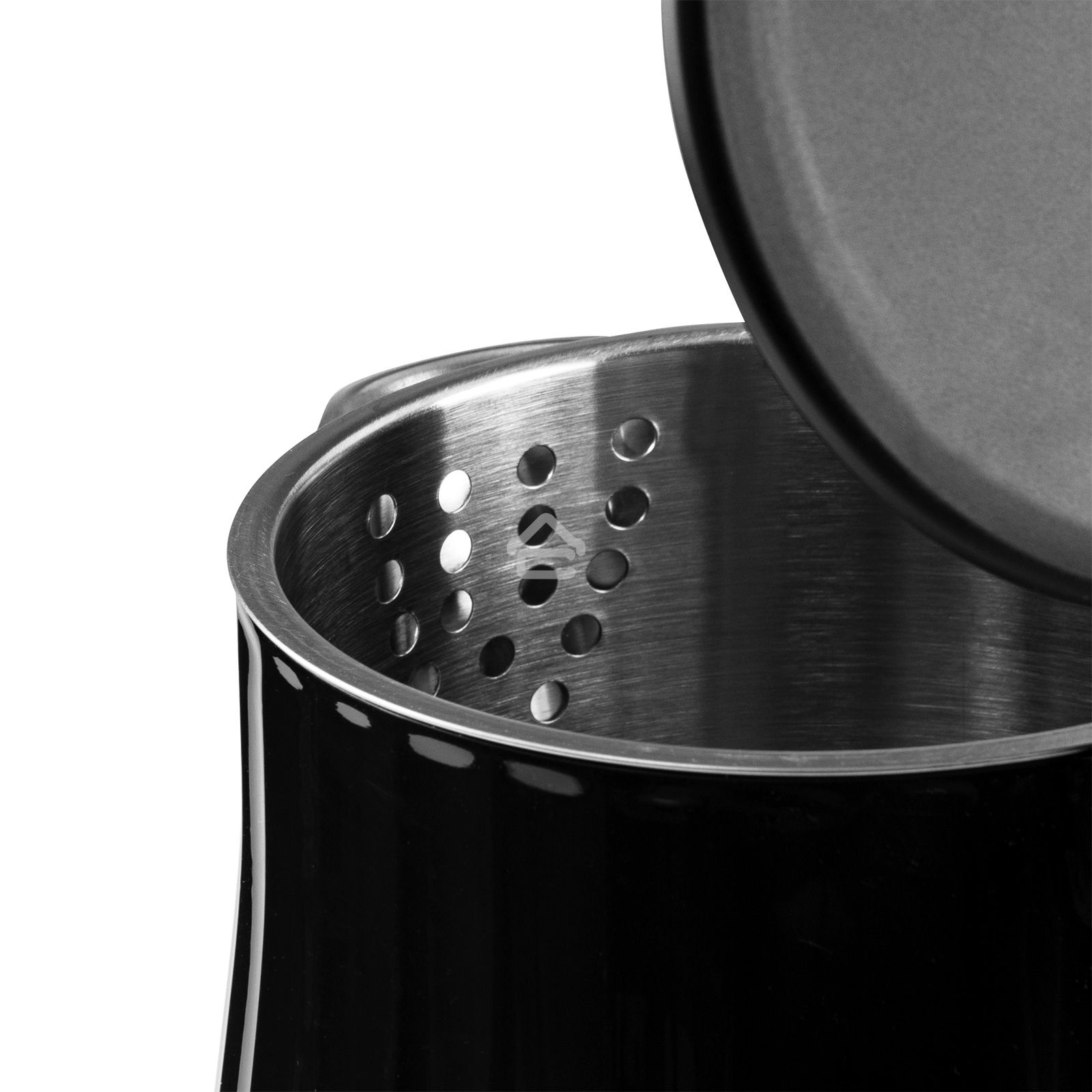 Чайник электрический Galaxy Line GL 0337, черный, пластик, 2200 Вт, 1,7 л