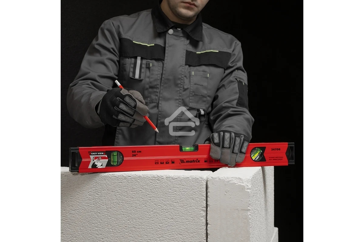 Уровень Matrix алюминиевый, 600 мм, фрезерованный, 3 глазка (1 зеркальный), усиленный