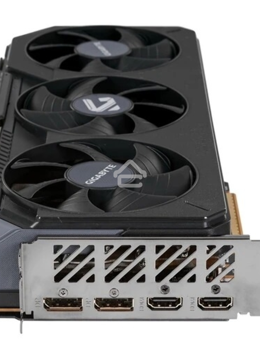 Видеокарта Gigabyte AMD Radeon RX 9070 GAMING OC, PCIe 5.0 16GB GDDR6, 256 bit, 3 x DisplayPort, HDM, GPU 2070 MHz (GV-R9070GAMING OC-16GD)