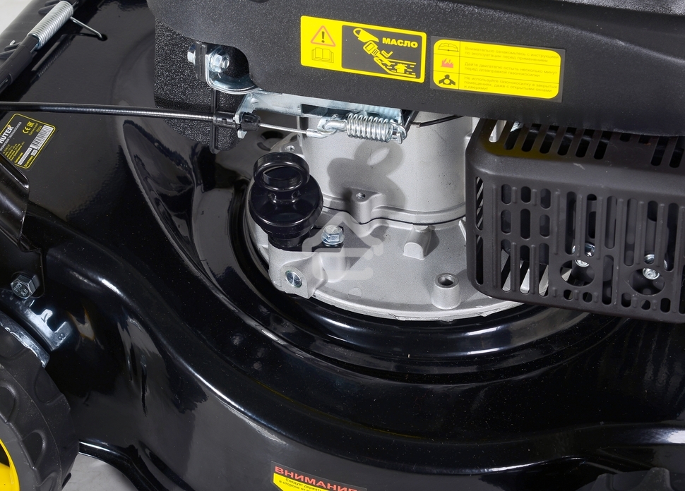 Газонокосилка бензиновая Huter GLM-300MX