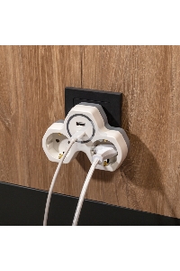 Двойник Rexant электрический (разветвитель) 16А с/з + USB-A + USB-C с защитными шторками, белый