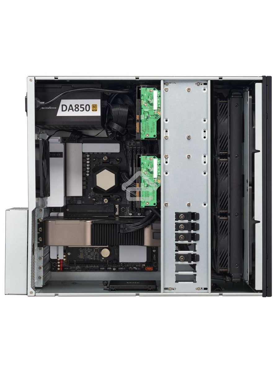 Компьютерный корпус Silverstone SST-RM51