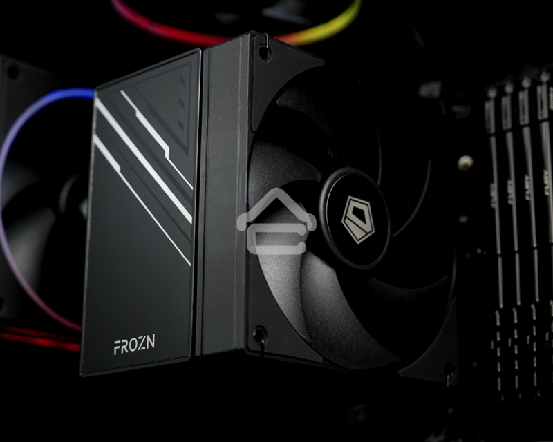 Кулер для процессора ID-COOLING FROZN A610 черный 120мм алюминий/медь 2000rpm 30db 4-pin 250W 155мм