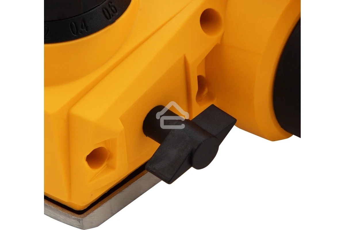 Рубанок электрический Denzel EP-82 720 Вт 82мм 27801