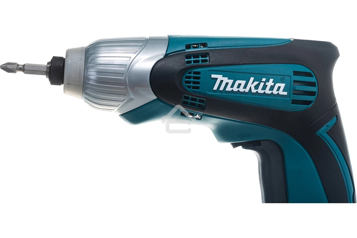 Шуруповерт Makita TD0100, Сетевой, 230Вт, Ударный