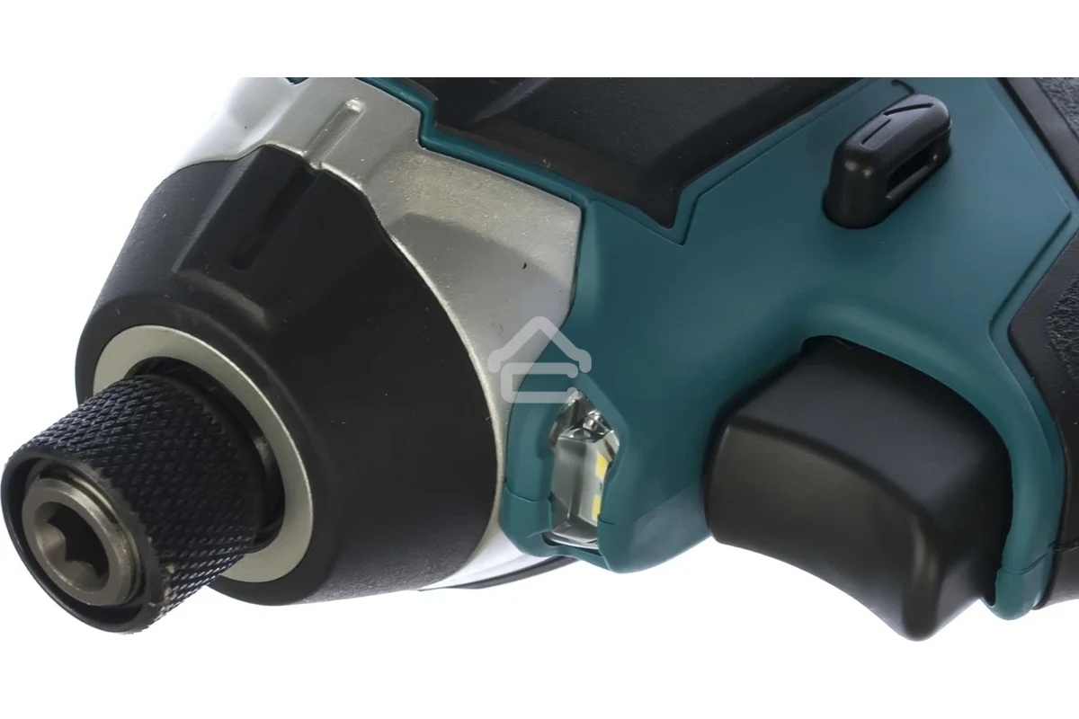 Дрель-шуруповерт аккумуляторная Makita DTD152Z, Аккумуляторная, 18В, Без АКБ и ЗУ, Ударный