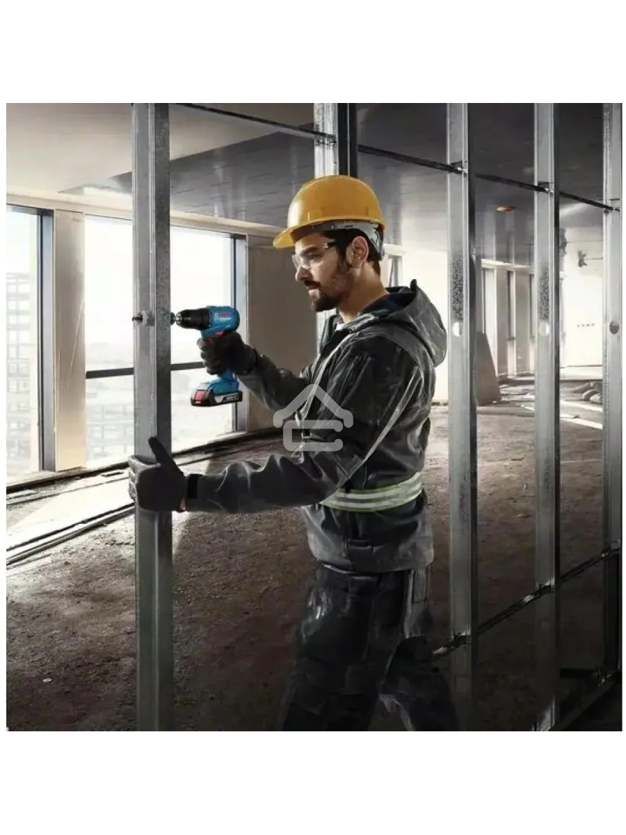 Дрель-шуруповерт Bosch GSR 185-LI Аккумуляторная, Кейс
