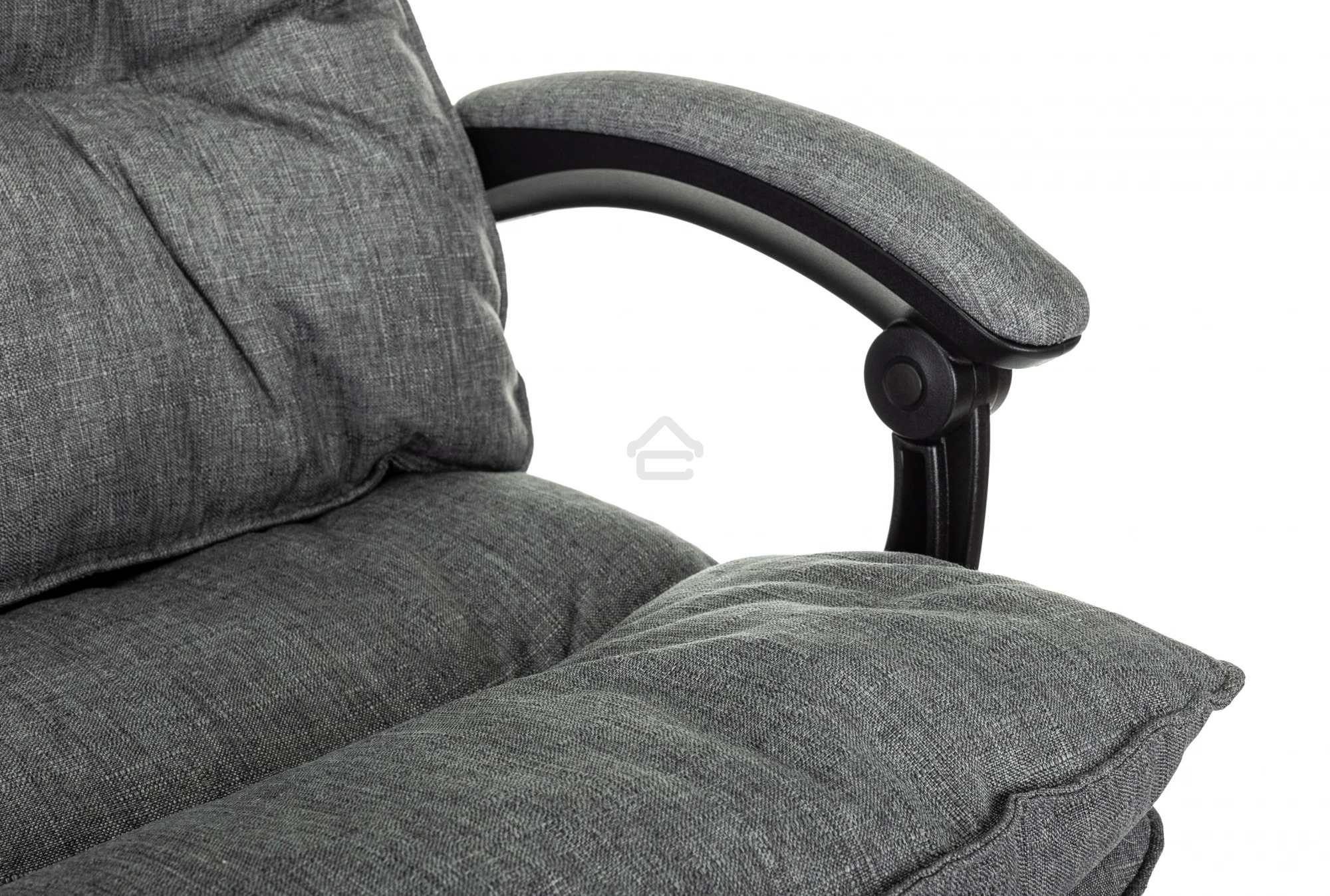 Кресло руководителя Бюрократ CH-820MSG-F светло-серый 38-404 крестов. пластик подст.для ног