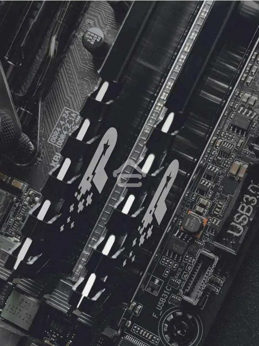 Оперативная память Patriot, DDR4, 16GB (1x16GB), 2400 MHz, CL17, DIMM, с радиатором, черный
