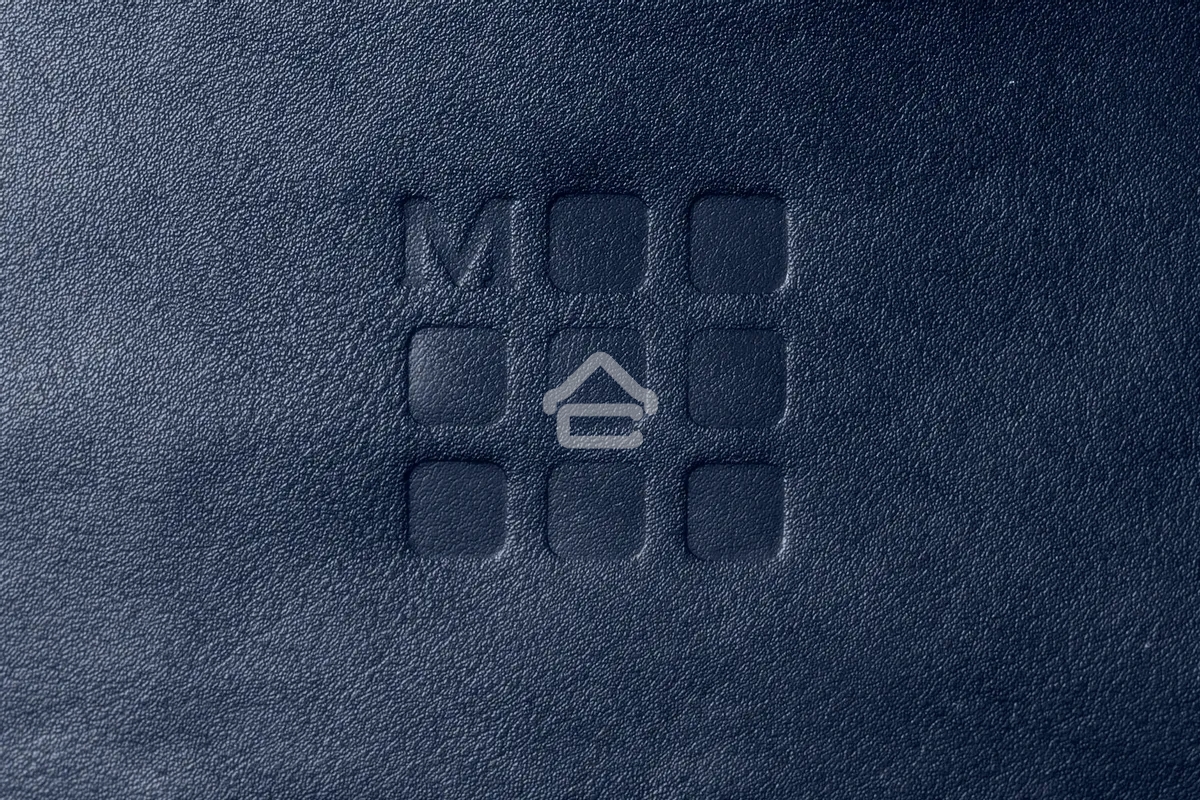 Рюкзак для ноутбука Moleskine CLASSIC (ET86UBKB20) 32x42x11 см эко-кожа синий сапфир