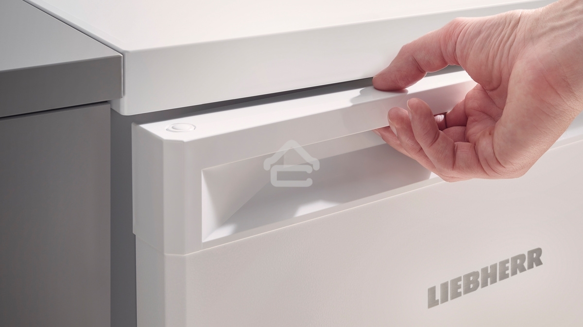 Холодильник Liebherr Re 1201-20 001 белый однокамерный 85/13л морозилка сверху, капельная система