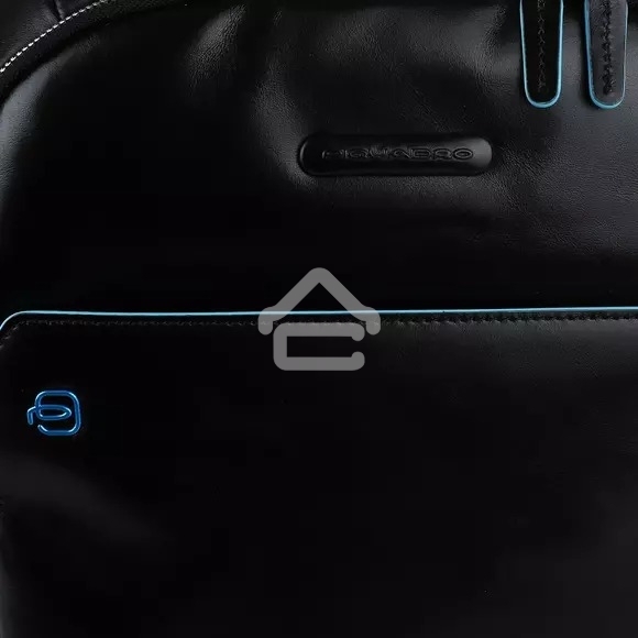 Рюкзак Piquadro Blue Square CA4762B2/N черный натур.кожа