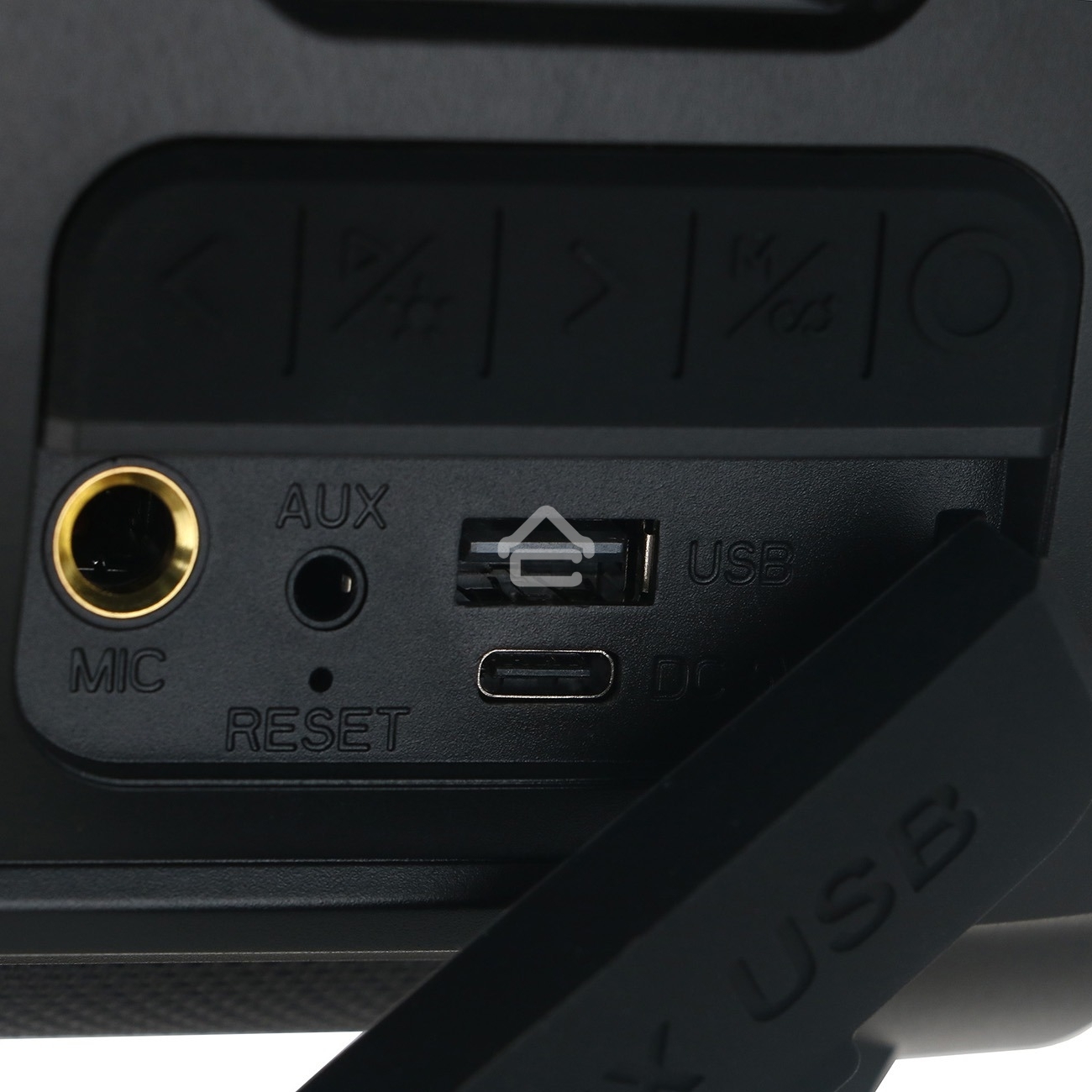 Портативная колонка Hyundai H-PS1025 черный 40W 2.0 BT 10м 3000mAh