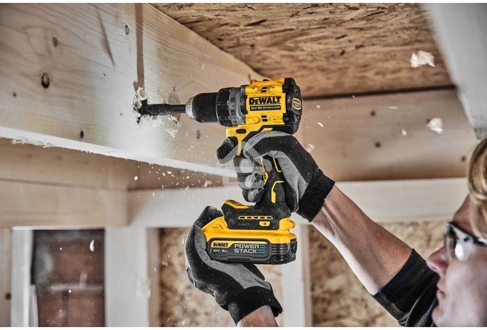 Дрель-шуруповерт DeWalt DCD800H2T-QW, Аккумуляторная, 18В, 2 АКБ, Ударная, Кейс