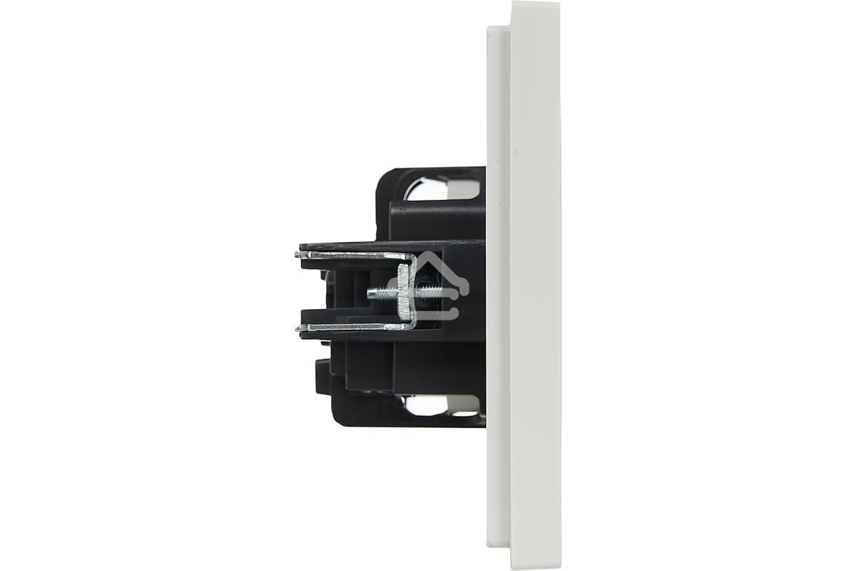Розетка СП FORTE&PIANO FP215 16А с заземл. защ. шторки винт. крепл. белый IEK FP-R14-16-K01