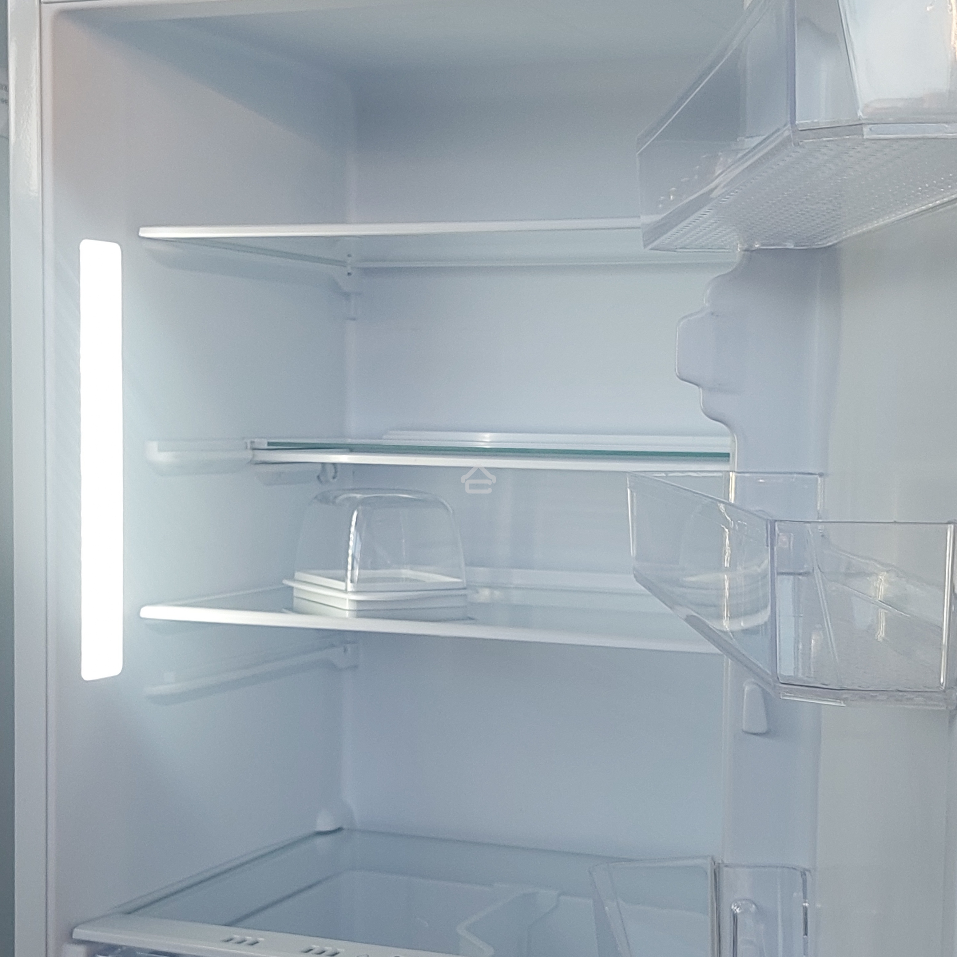 Холодильник Бирюса M6135 металлик двухкамерный 240/60л морозилка сверху, автоматическое оттаивание