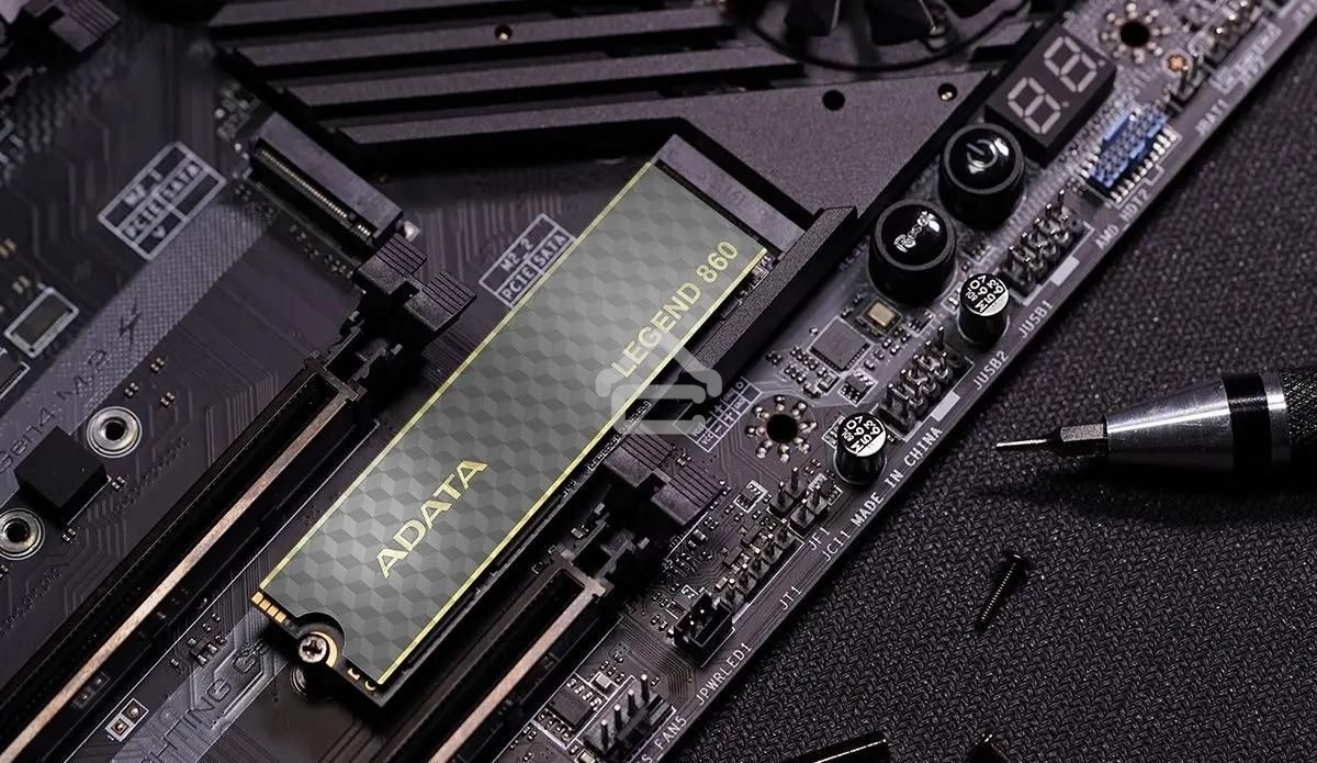 Накопитель SSD ADATA LEGEND 860, 2Tb, PCIe 4.0 x4, M.2 2280, NVMe, R/W 6000/5000, с радиатором