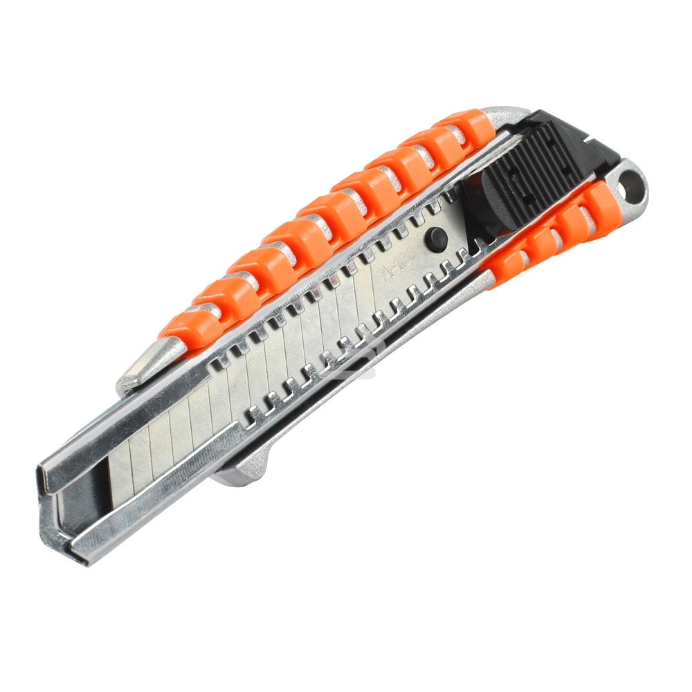 Нож строительный PATRIOT CKP-183, с выдвижным сегментированным лезвием, автофиксатор, двухкомпонентный алюминиевый корпус, 18мм