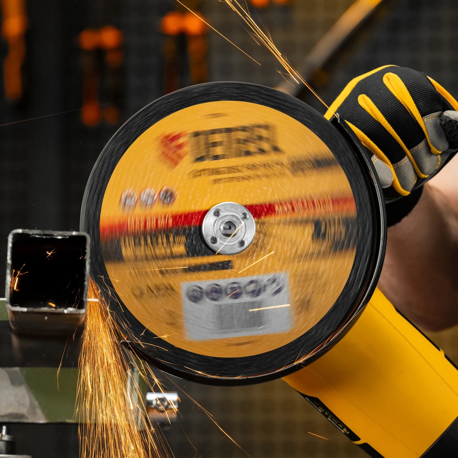 Круг отрезной по металлу Denzel, 230 х 1,8 х 22,2 мм, WA46TBF