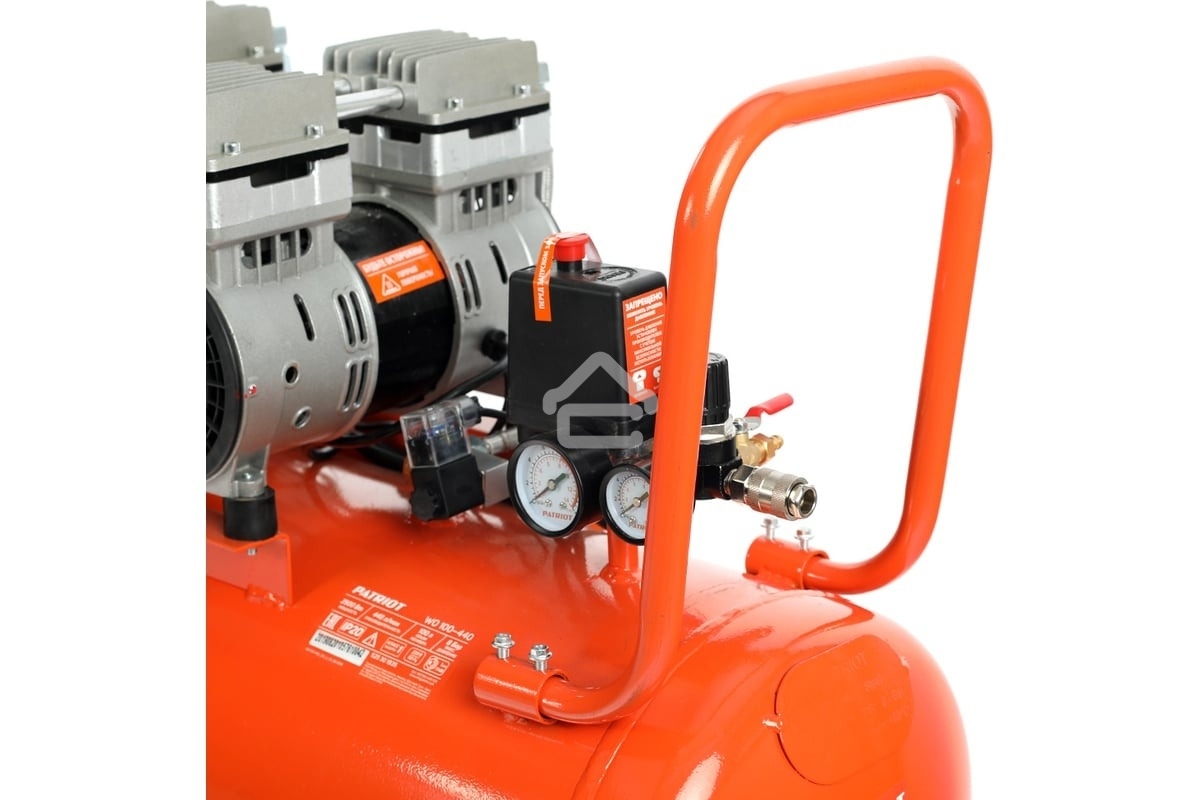 Компрессор Patriot поршневой безмасляный WO 100-440, 440 л/мин, 8 бар, 2500 Вт, 100 л, быстросъем и 