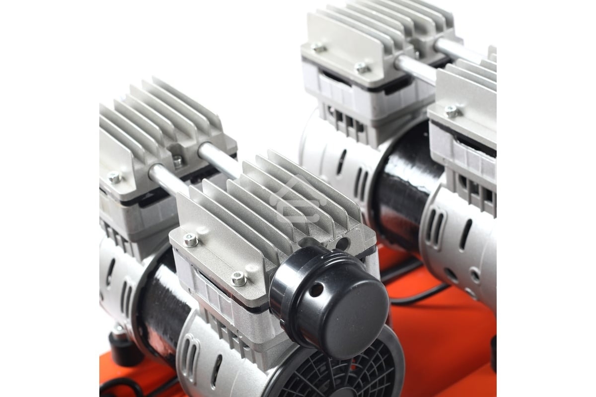 Компрессор Patriot поршневой безмасляный WO 100-440, 440 л/мин, 8 бар, 2500 Вт, 100 л, быстросъем и 