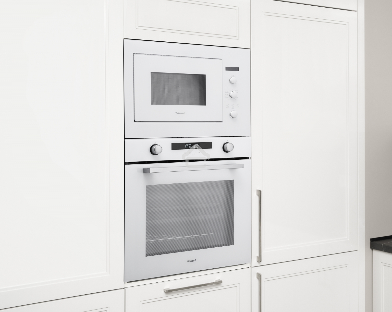 Микроволновая печь встраиваемая Weissgauff HMT-252 белый, 25 л, 900 Вт, переключатели - поворотный механизм/сенсор