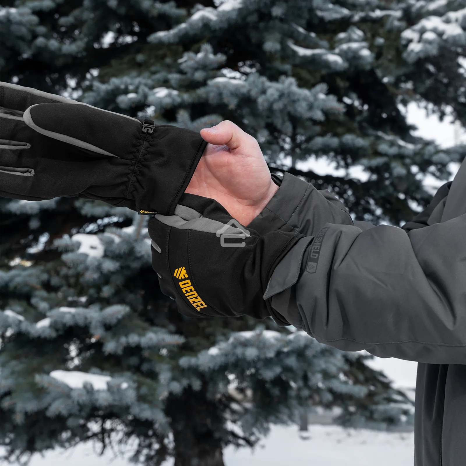 Перчатки универсальные Denzel 68089 двойные, работа с сенсорным экраном, размер 8