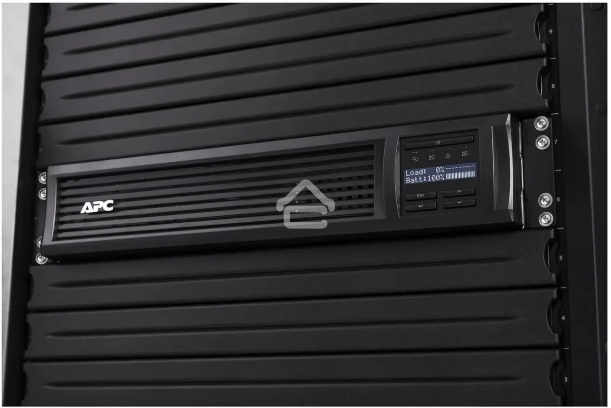 Источник бесперебойного питания APC Smart-UPS SMT750RMI2UC 500Вт 750ВА черный