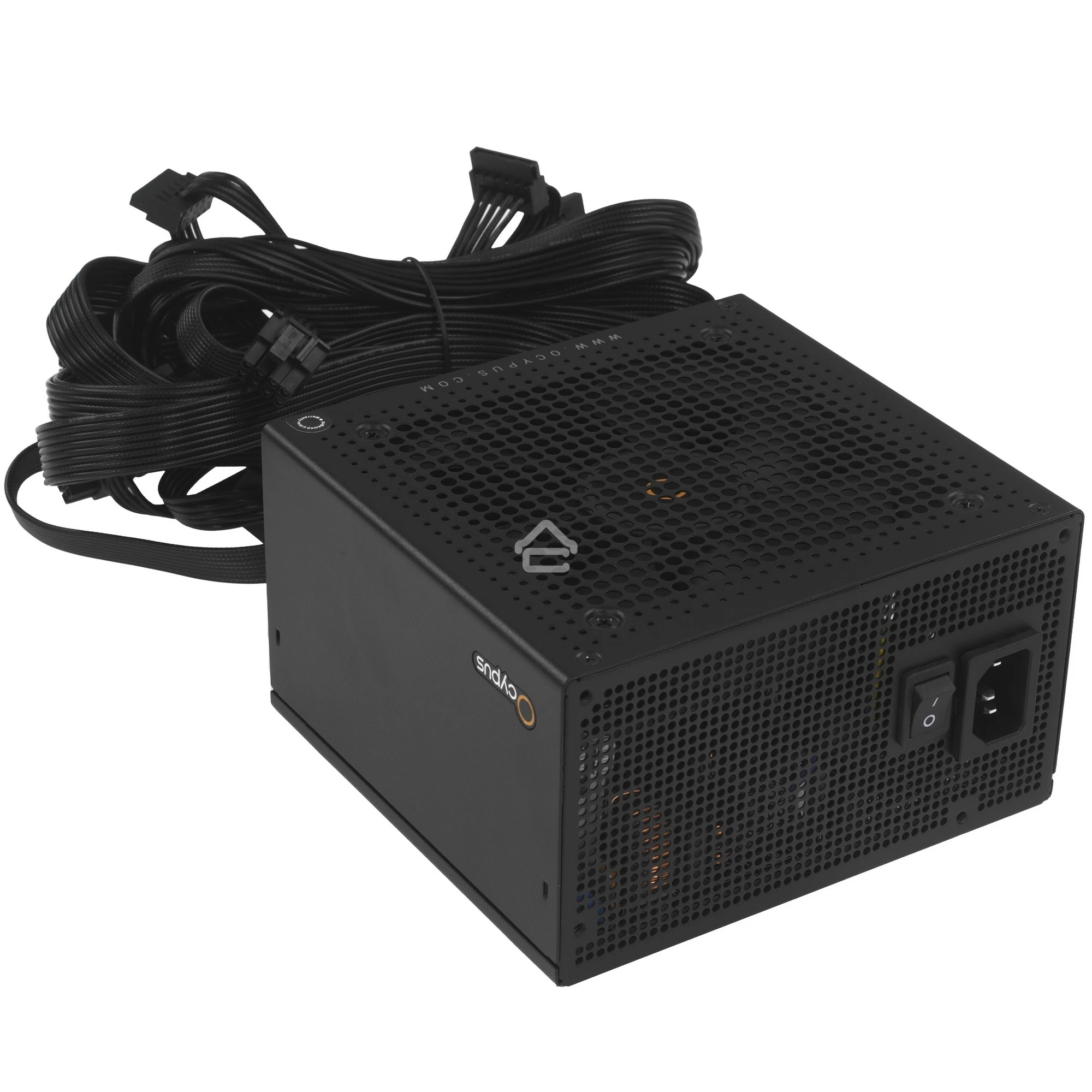 Блок питания 650W Ocypus Delta P650 (ATX, 80 PLUS Bronze, APFC, 20+4 pin, 120мм fan, PCI-E 6+2Px3, 8xSATA) (Delta-P650-B1FDBK024X-EU)
