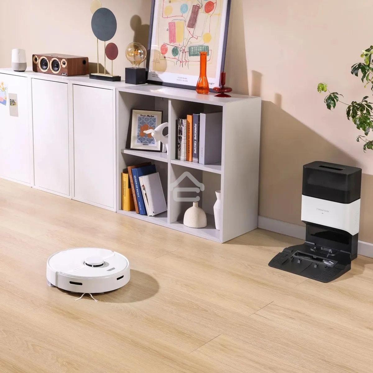 Робот-пылесос Roborock Q7+ White модель Q400RR+AED03HRR (ЗУ с автовыгрузкой мусора)