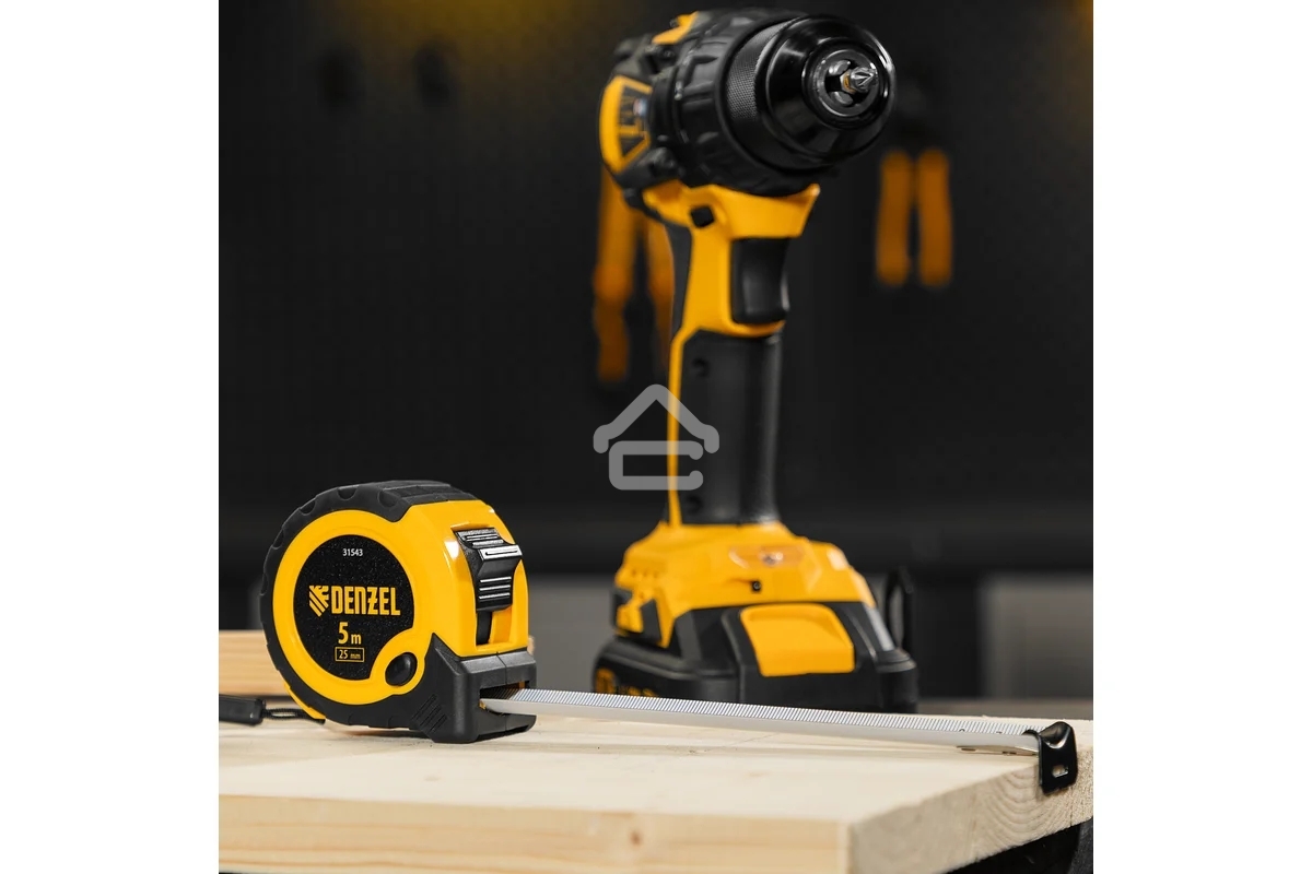 Рулетка Denzel 5м х 25мм, двухкомп. корпус, кнопка-пауза