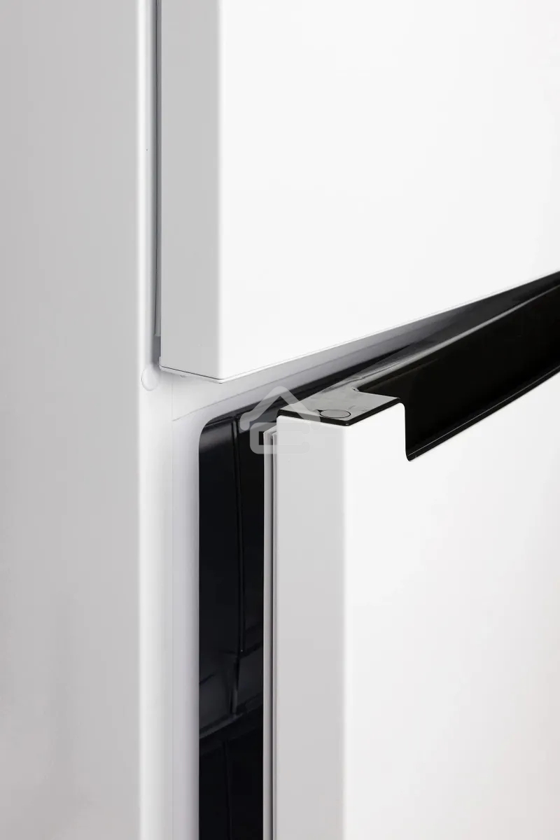 Холодильник Nordfrost NRB 162NF W белый двухкамерный 205/105 л морозилка снизу