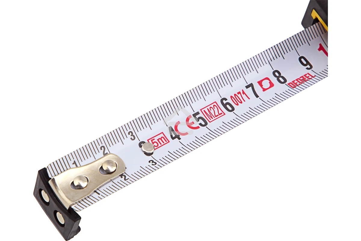 Рулетка Denzel 5м х 19мм, двухкомп. корпус, магнитный обрезиненный зацеп