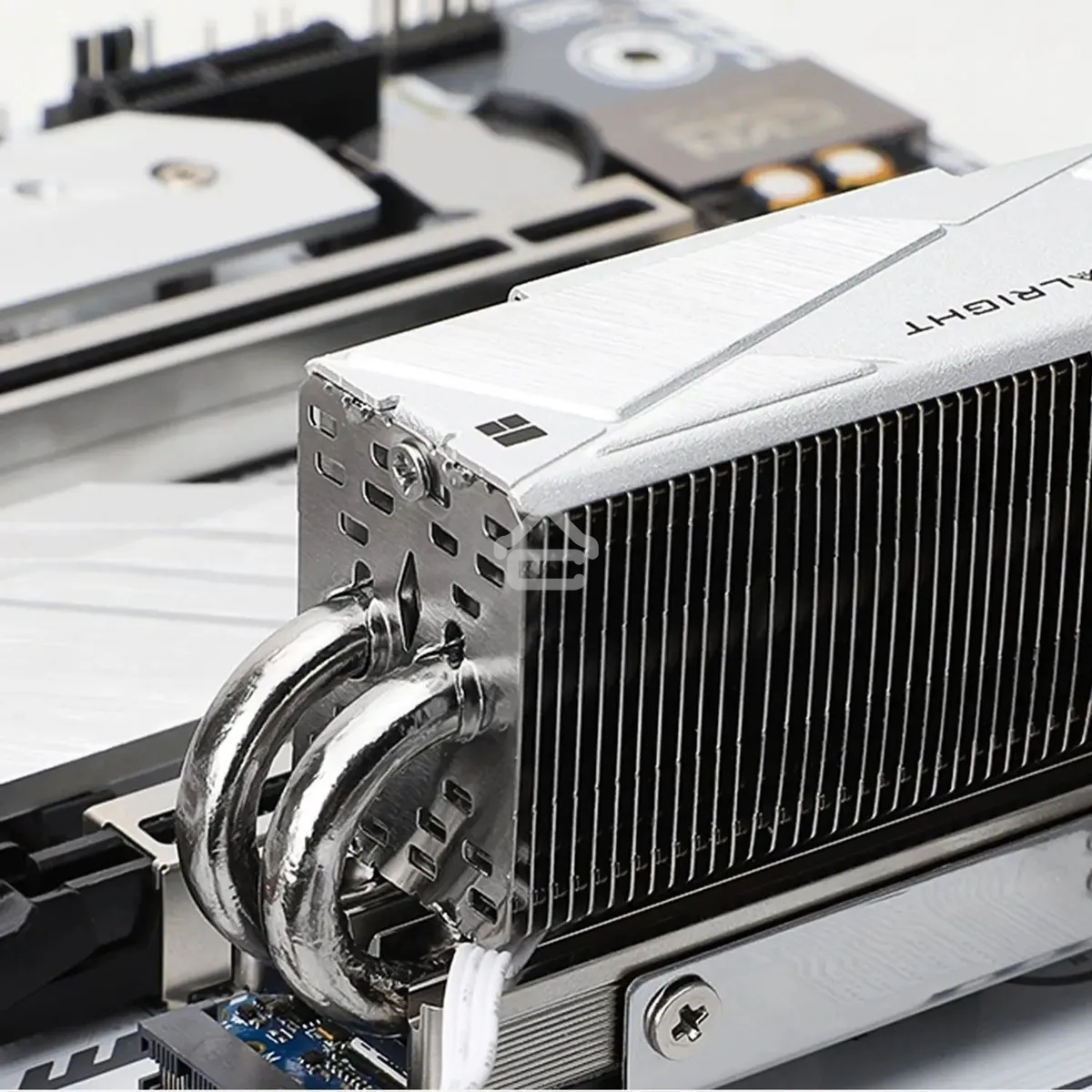 Радиатор Thermalright HR-10-2280-PRO серебристый Al 95gr Ret