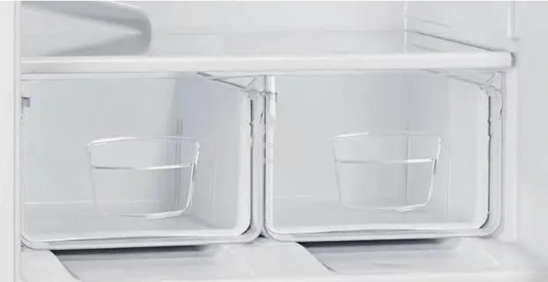 Холодильник Indesit ES 16 A белый двухкамерный 193/85л морозилка снизу, ручная разморозка