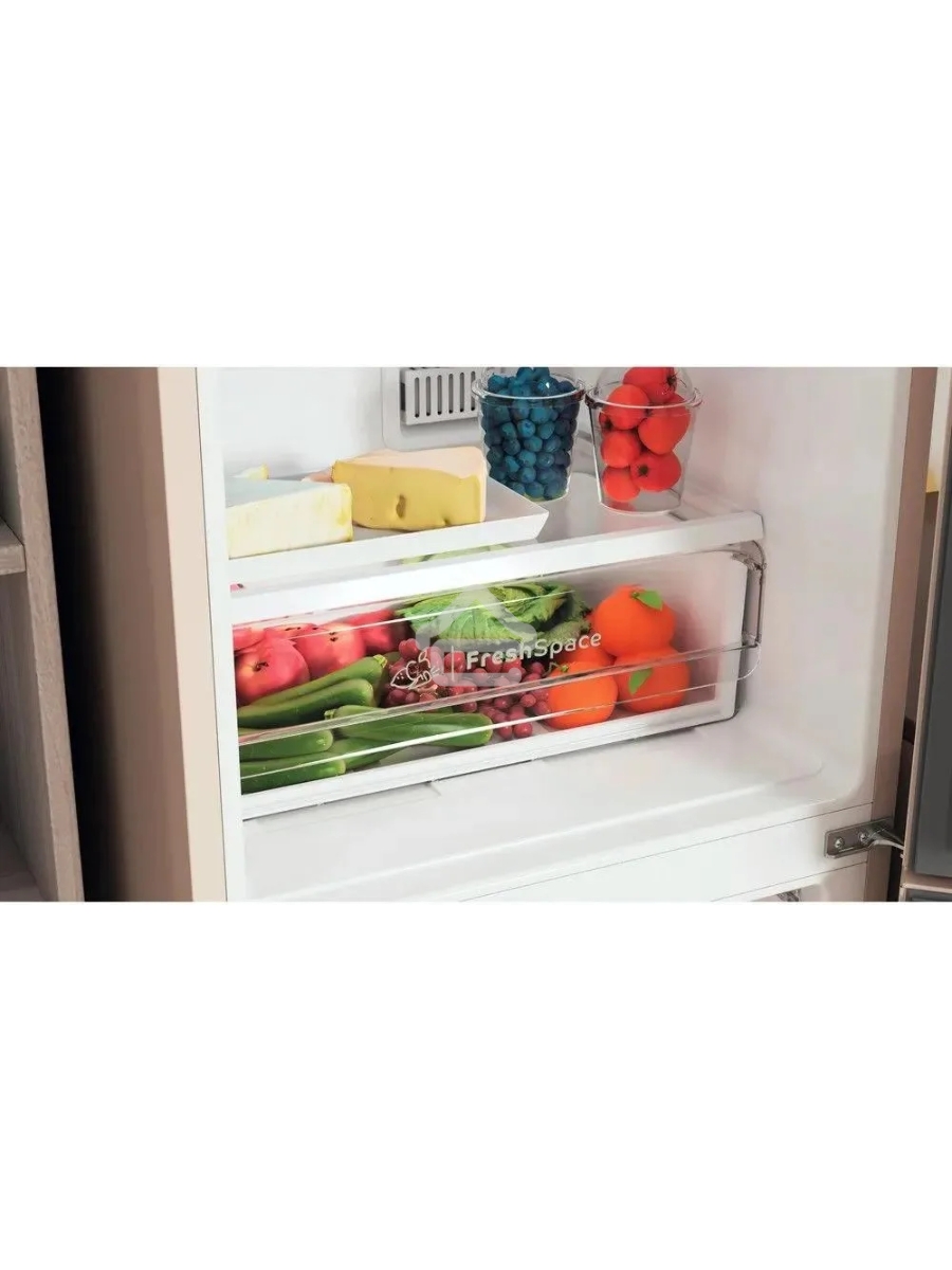 Холодильник Indesit ITR 4200 E бежевый двухкамерный 247/78л морозилка снизу