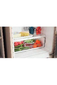 Холодильник Indesit ITR 4200 E бежевый двухкамерный 247/78л морозилка снизу
