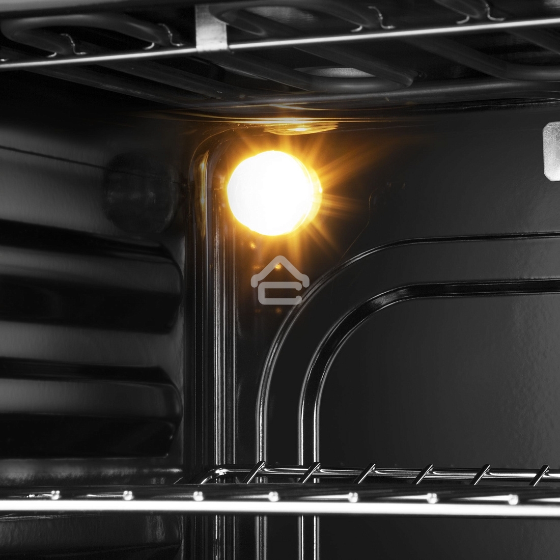 Духовой шкаф электрический встраиваемый HOMSair OES660BK01 черный