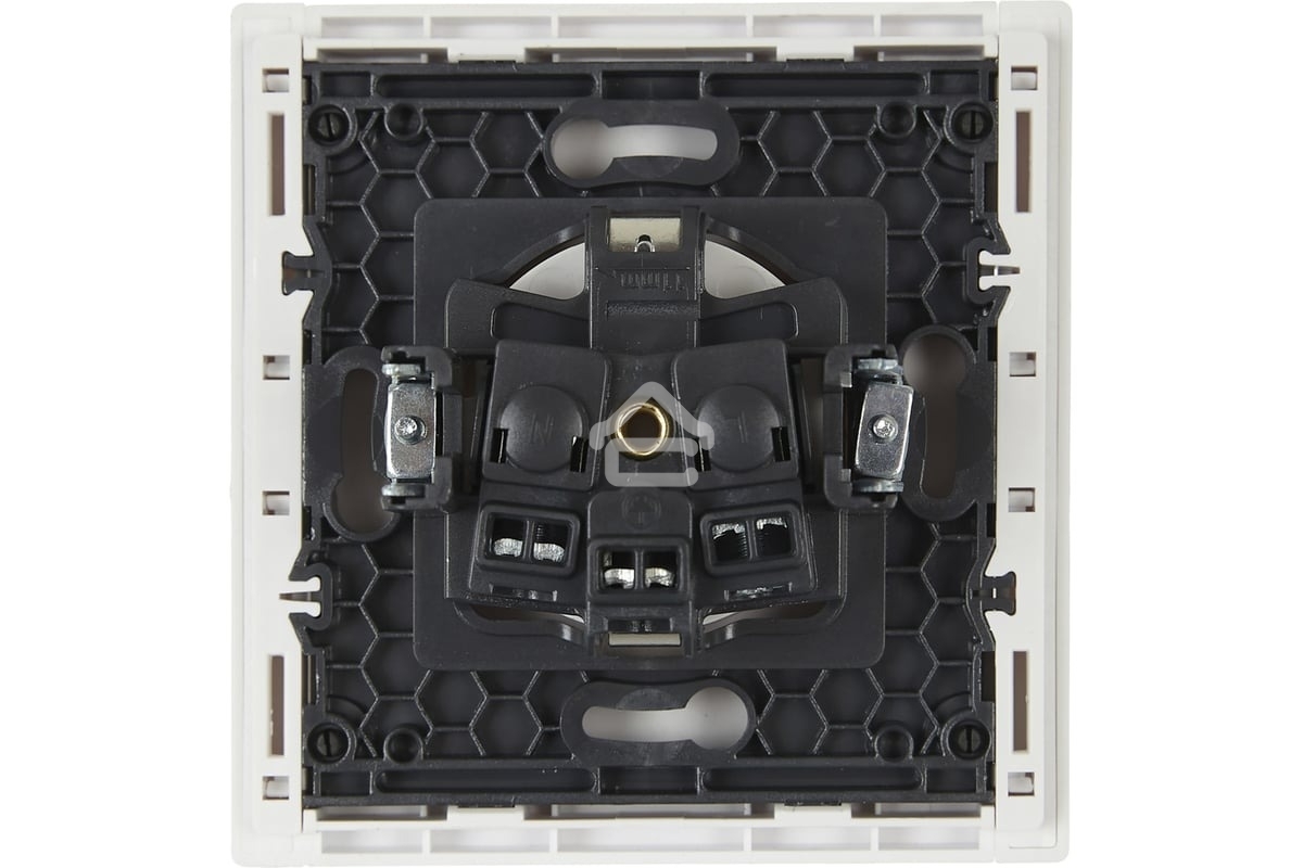 Розетка СП FORTE&PIANO FP216 16А с заземл. без защ. шторок винт. крепл. белый IEK FP-R11-16-K01