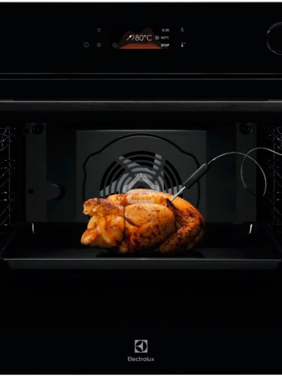 Духовой шкаф электрический Electrolux EOC8P39WZ черный