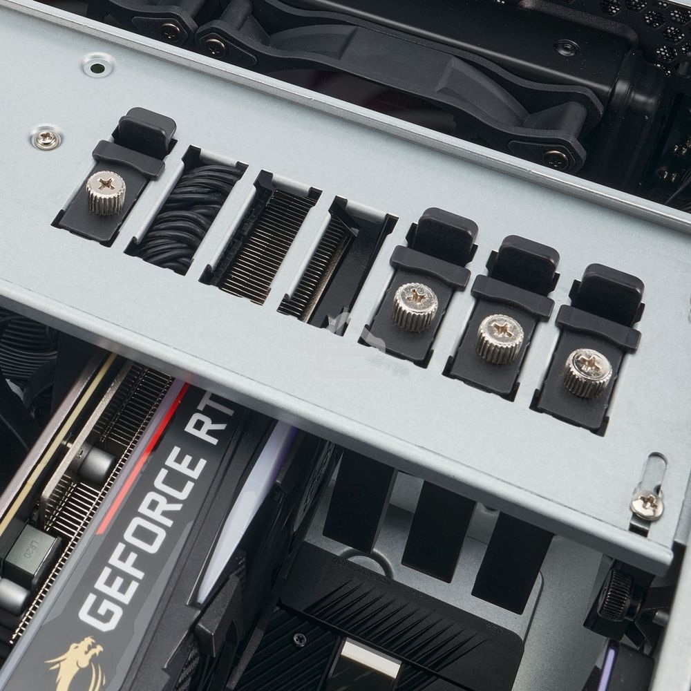 Компьютерный корпус Silverstone SST-RM44