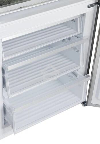 Холодильник Korting KNFC 72337 XN черный двухкамерный 324/108л морозилка снизу, No Frost