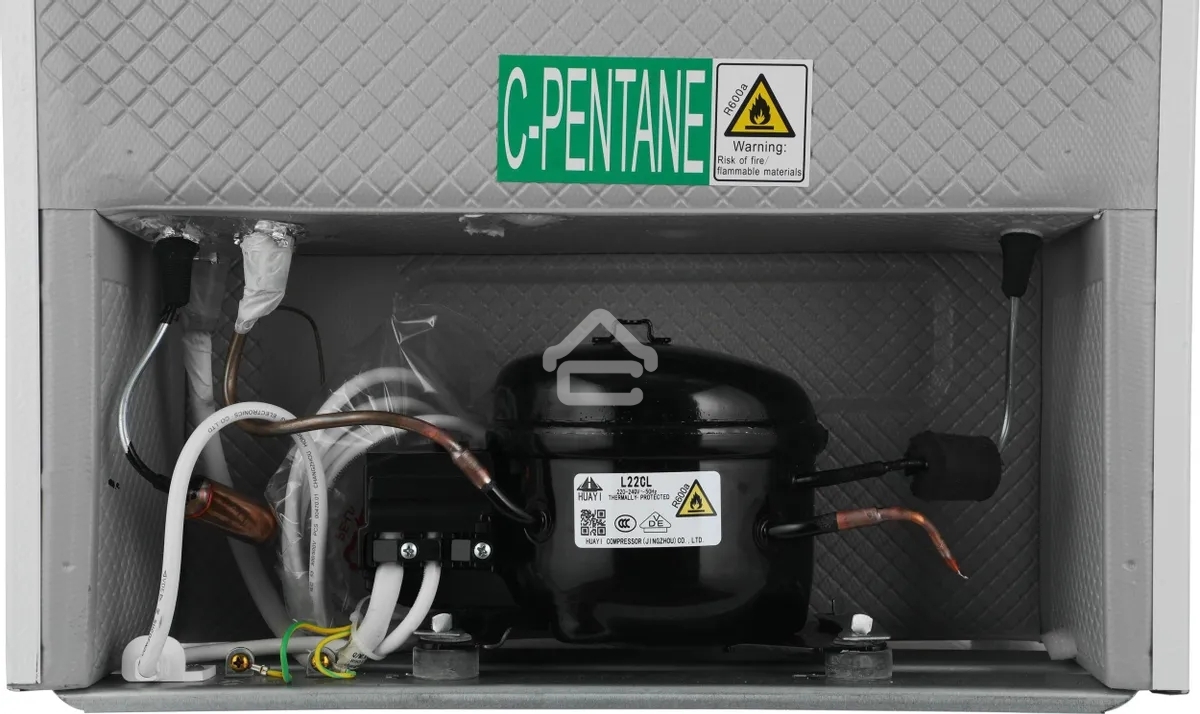 Холодильник Hyundai CO05041H белый однокамерный 46 л морозилка отсутствует, ручное размораживание