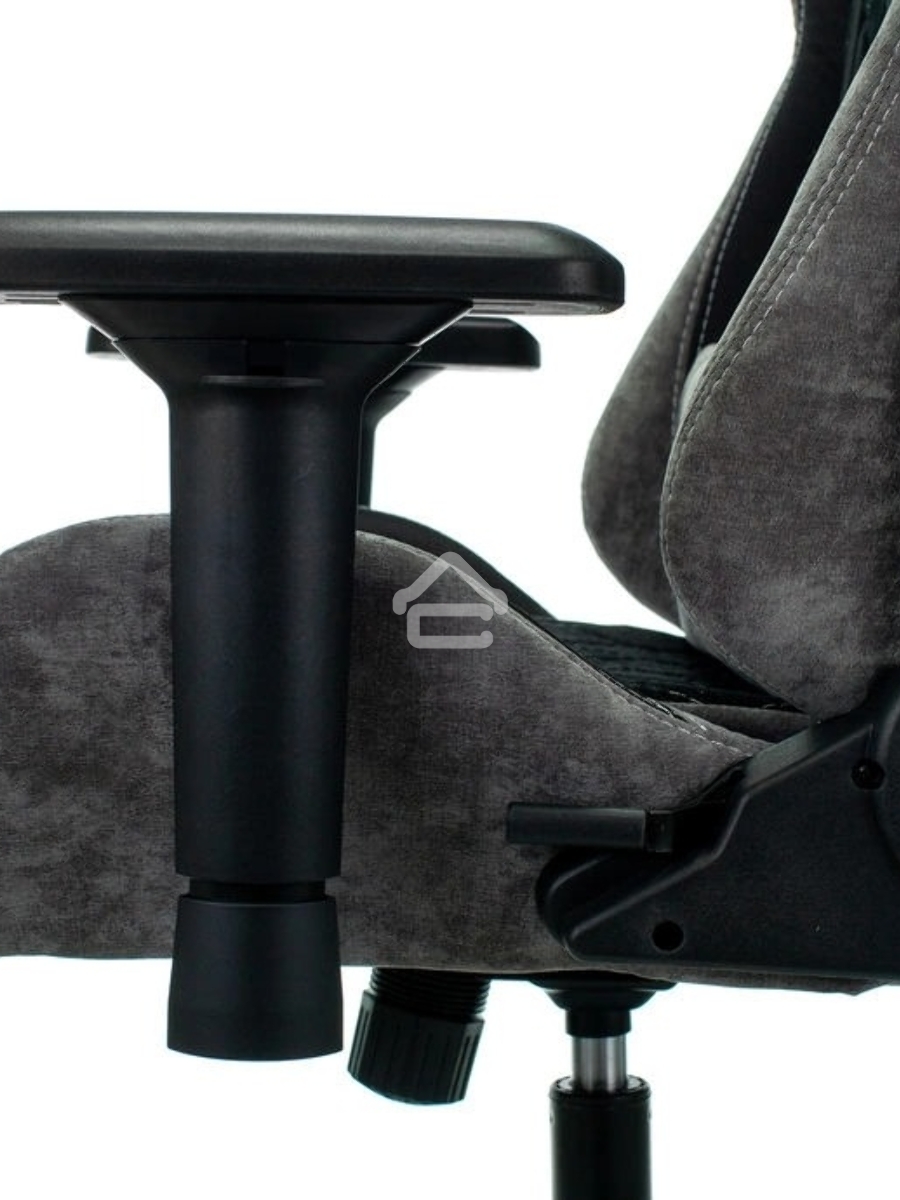 Кресло игровое Бюрократ VIKING 7 KNIGHT B FABRIC черный текстиль/эко.кожа крестовина металл/пластик