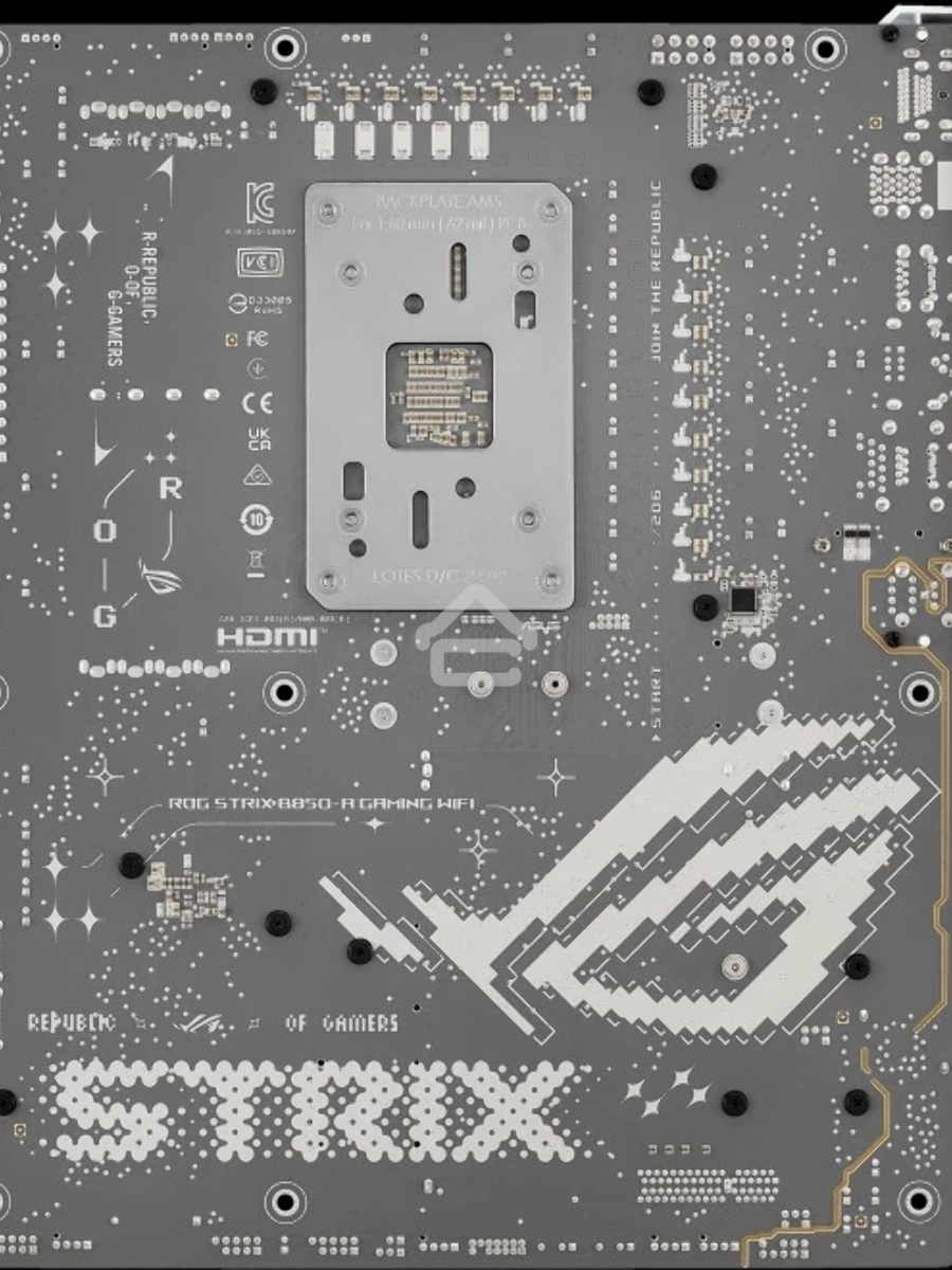 Материнская плата ASUS ROG STRIX B850-A GAMING WIFI, AM5, AMD B850, 4xDDR5, 2xSATA, 4xM.2, 1xPCIe 5.0 x16, 1xPCIe 4.0 x16, 1xPCIe x4, 1xDP, 1xHDMI, 1x2.5Gb LAN, 1xUSB-C 20Gbps, 1xUSB-C 10Gbps, 2xUSB-A 10Gbps, 4xUSB 5Gbps, 2xUSB-A 2.0, 3x3.5 мм, 7.1, ATX