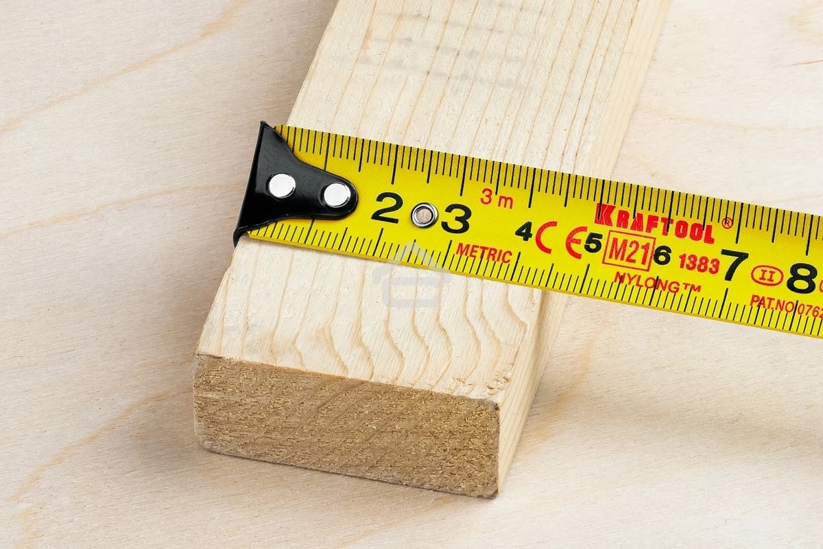 Рулетка KRAFTOOL X-Drive 3м/19мм с ударостойким обрезиненным корпусом