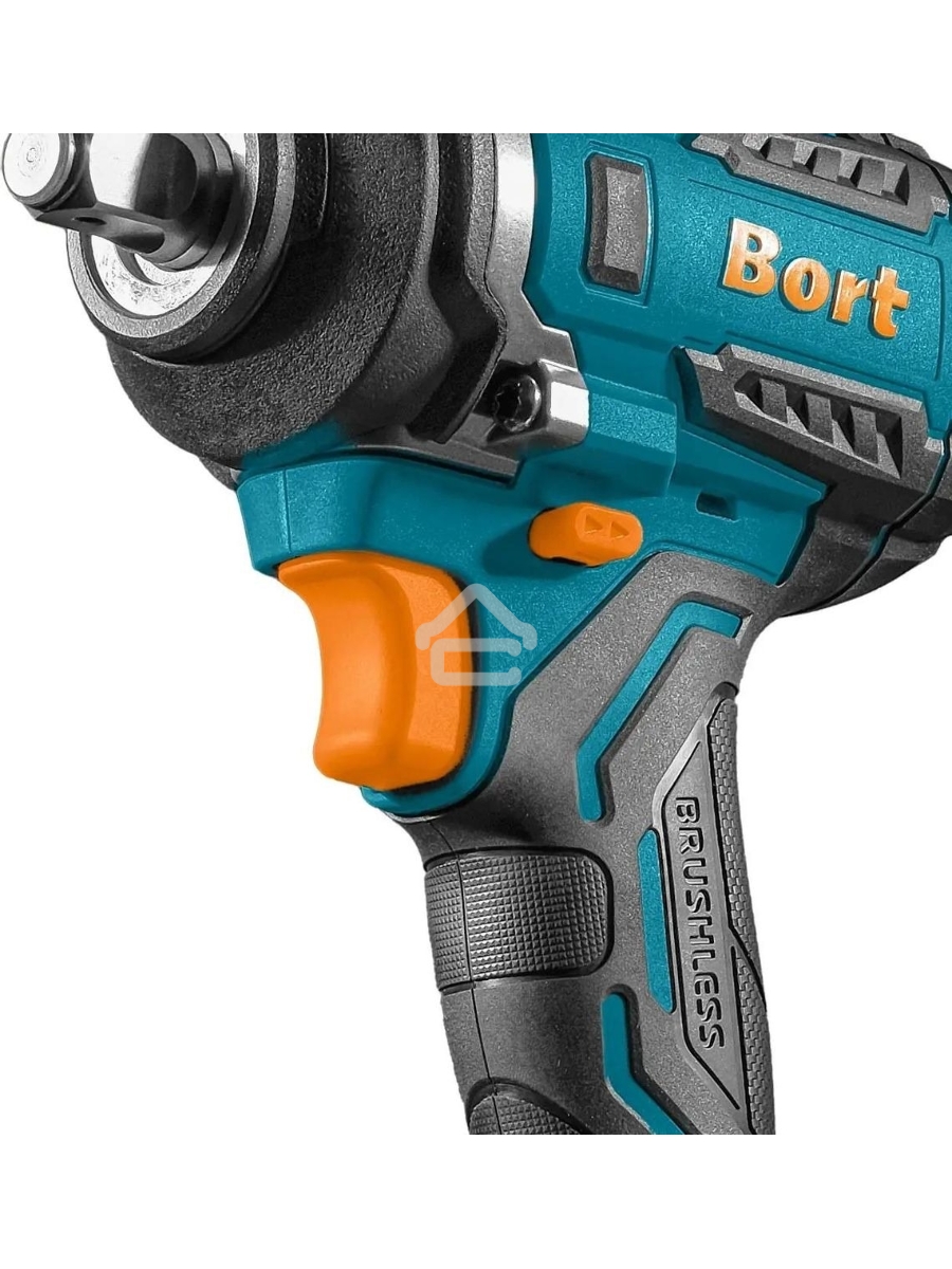 Гайковерт аккумуляторный Bort BSR-21U (2х4АЧ+ЗУ) [93418477] { 800 Нм, 0-2700 об/мин, акб Li-Ion, аккумуляторная система Makita 18V LXT 18 В, вес 1.4 кг }