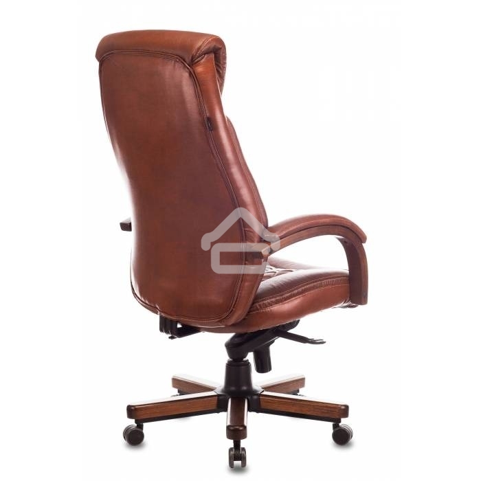 Кресло руководителя Бюрократ T-9924WALNUT светло-коричневый Leather Eichel, кожа, с подголов. крестовина металл/дерево